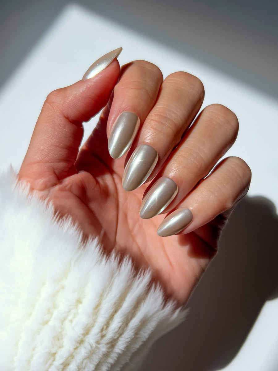 champagne chrome almond press on nails short cute christmas nails